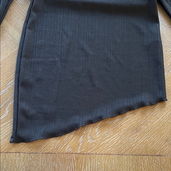 Pretty Little Thing Black Asymmetrical Dress NWT - Picture 8 of 8